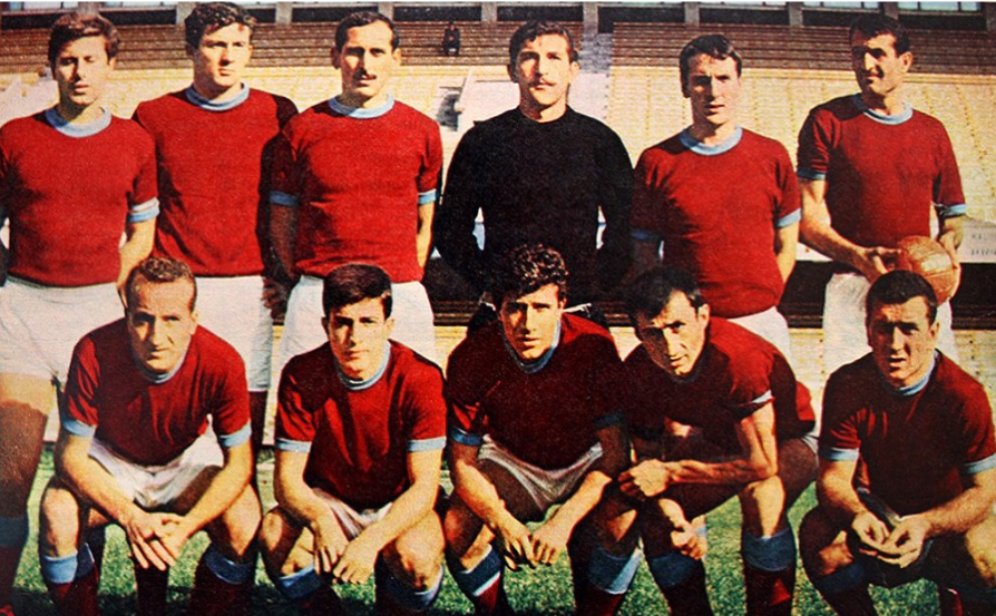 Trabzonspor’un ilk yıllarından bir kadro · resmî tarihçe arşivi; kesin sezon belirtilmemiş